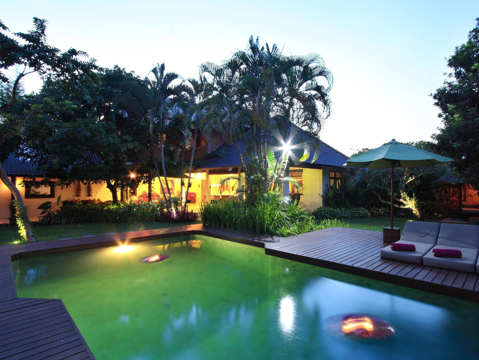 Villa Jumah Seminyak Esterno foto