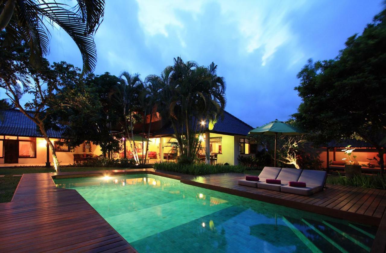 Villa Jumah Seminyak Esterno foto