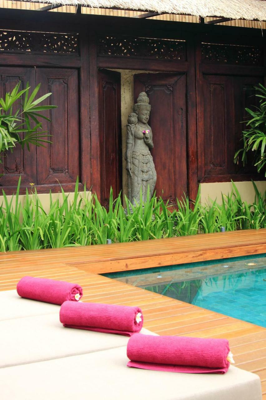 Villa Jumah Seminyak Esterno foto